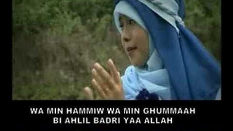 Wafiq Azizah-Sholawat Badar