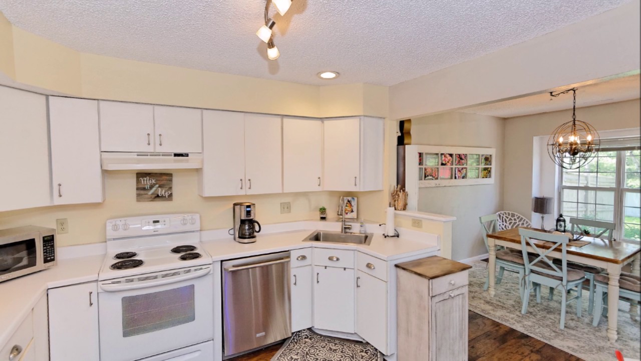 33 Malibu Hill, Rensselaer, NY 12144 YouTube