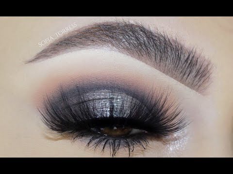 GREY SMOKEY EYE MAKEUP - YouTube