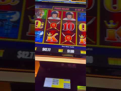 Nos Salvó el BAR 🥳 #maquinitas #tragamonedasclasicas #dinero #truco #bar #tragamonedas #juegos