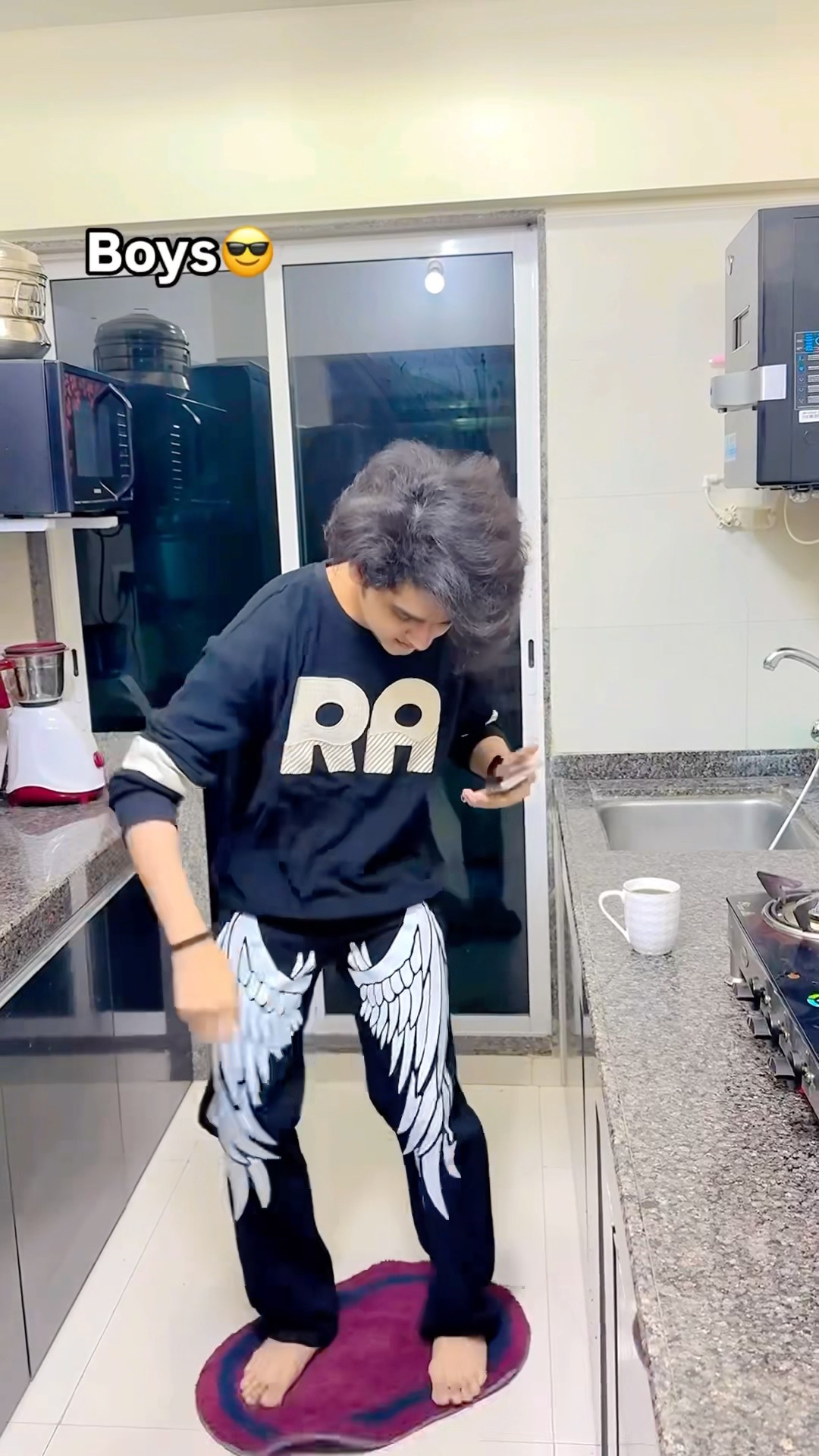 Girls hmmm?Boys Aa aa aa? #zidaanshahidaly #comedy #shorts