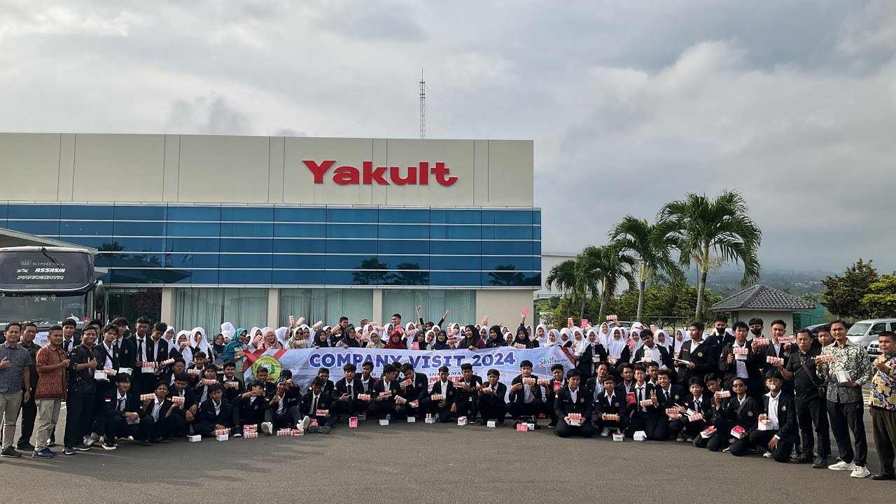 Company Visit 2024 ke PT. Yakult Indonesia | SMK INFORMATIKA KOTA SERANG