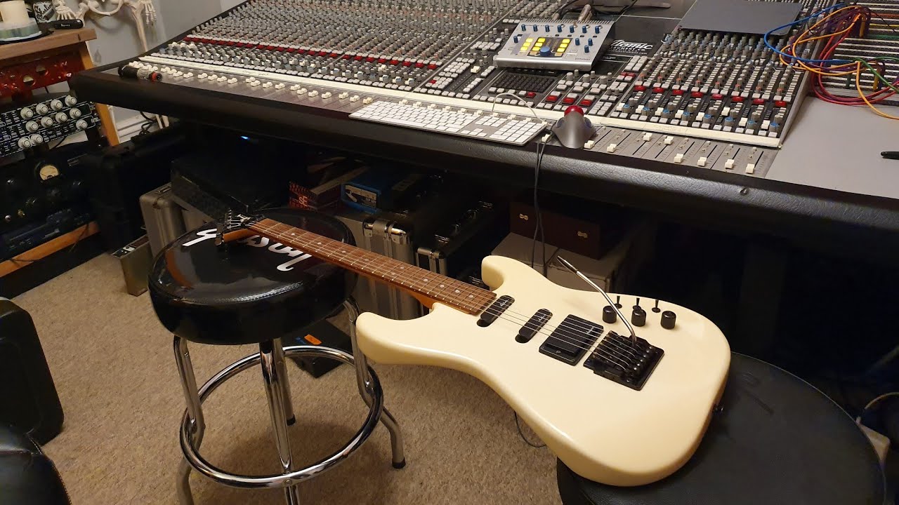 charvel 4