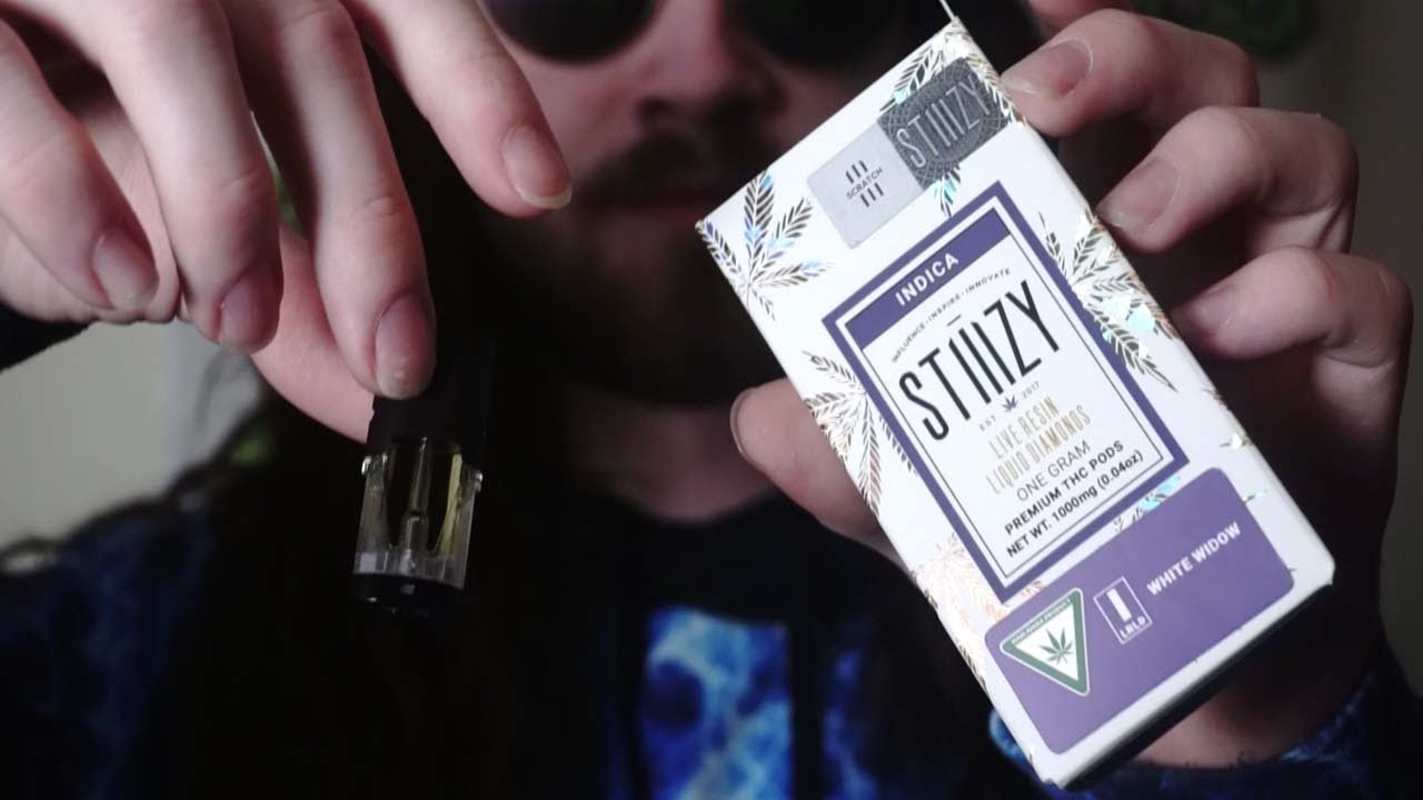 Liquid Live Resin Diamond STIIIZY Pod - YouTube