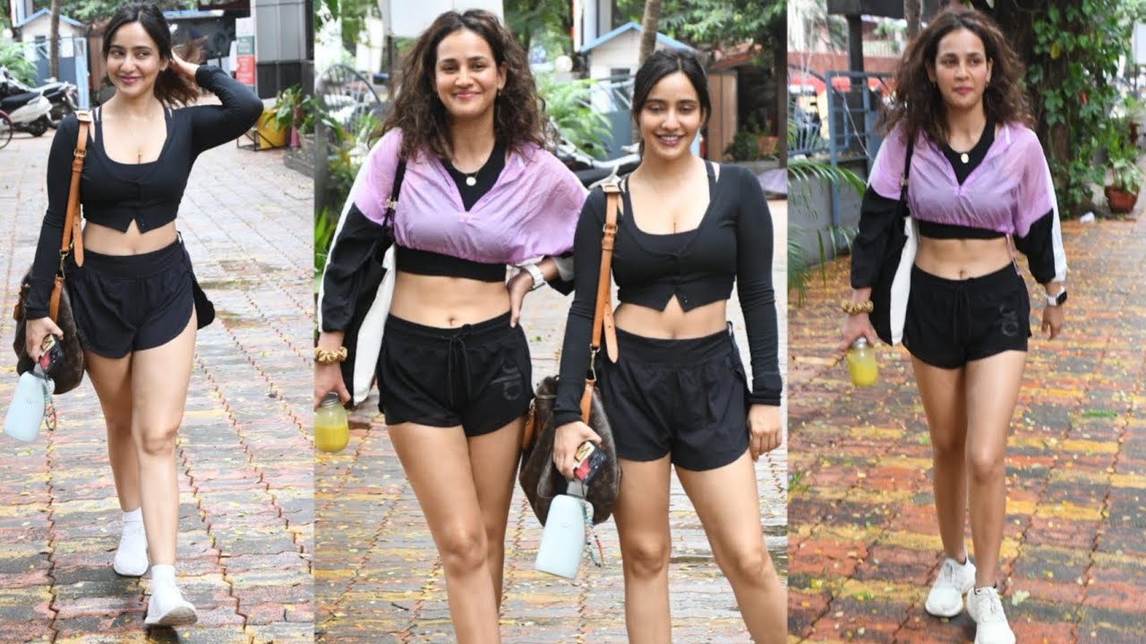 Sister's Goal 🤩 Neha Sharma & Aisha Sharma Spotted at their Gym in Bandra 😍🔥📸