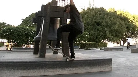 Steven Catizone Switch 180 5 0 bs 180 Nose Grind C...