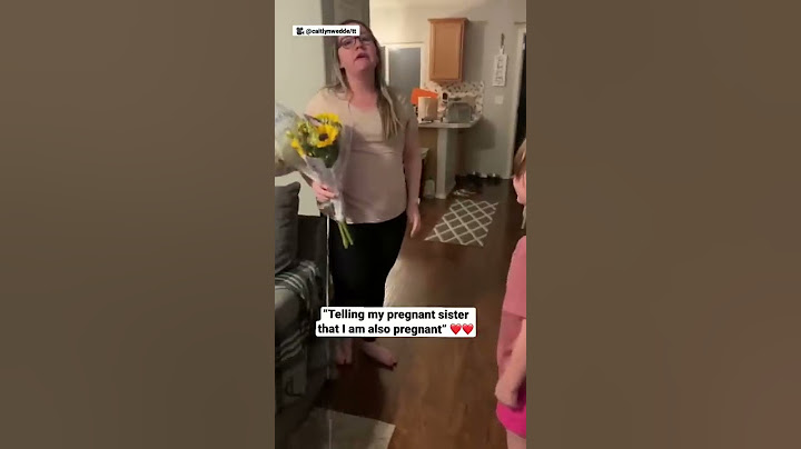 Woman surprises her pregnant sister with announcement that she’s also pregnant ❤️❤️