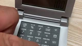 見た目ノートパソコンみたいな電卓…