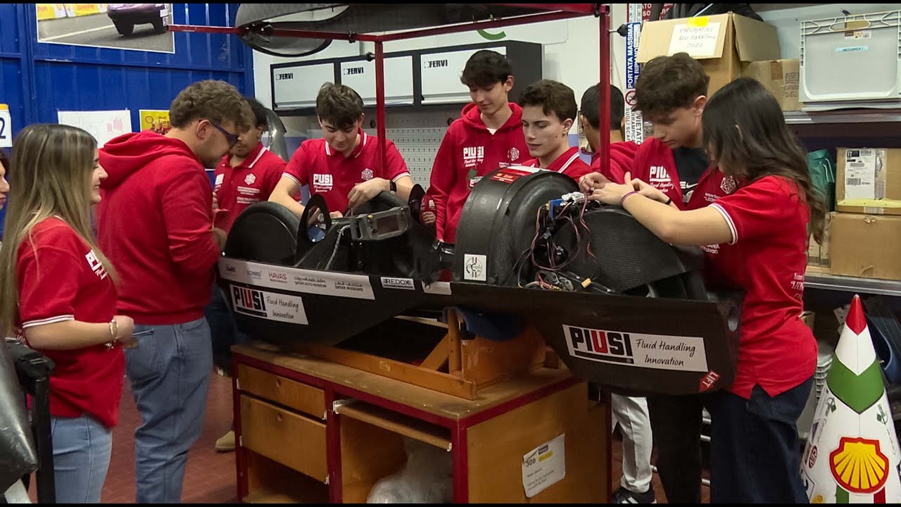 Scuola, passione e futuro: la Shell Eco marathon come esperienza educativa