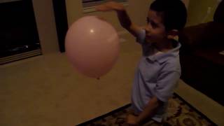 Levitation Demonstration Using Static Electricity