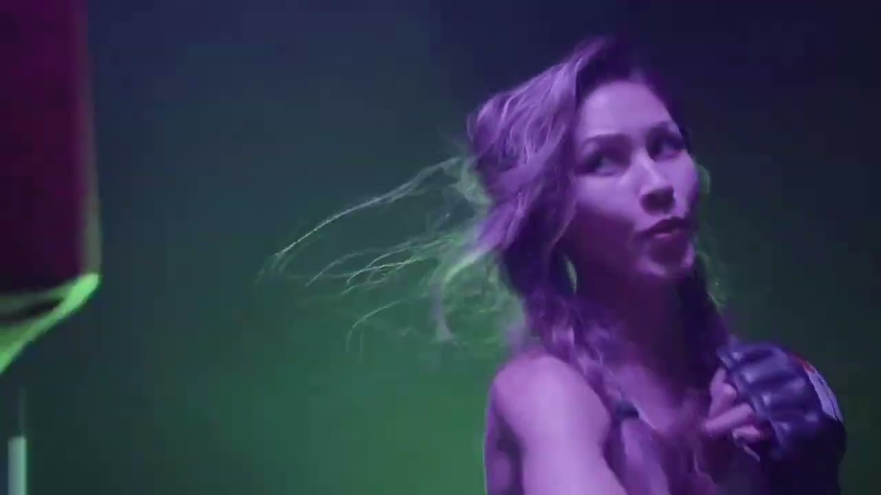 Video Bot Boxer VR SPORTS (juega y entrena)