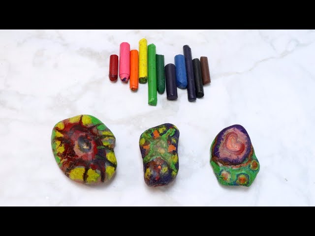 Hot Rock Crayon Art - The Crafting Chicks