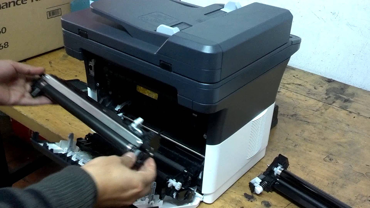 Laserdrucker Kyocera 1370DN Toner Wechsel und Druckerreinigen einfach erklärt! #BlumenGartenHaus