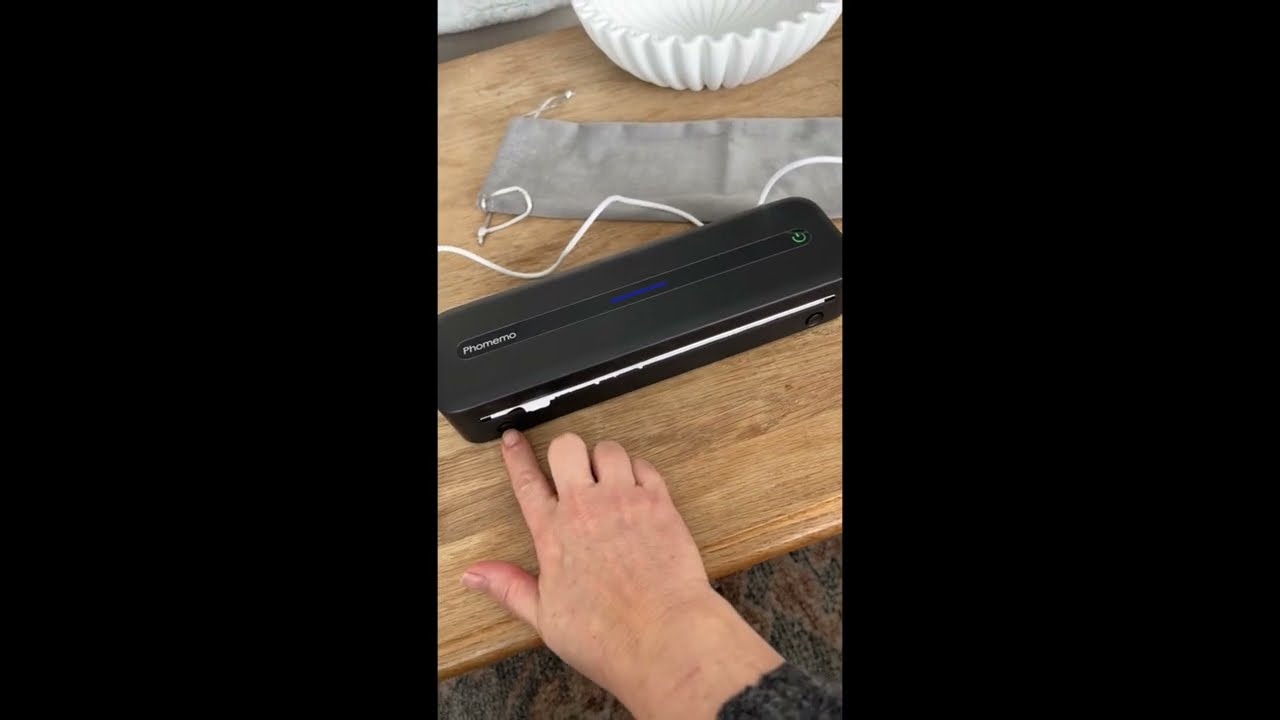 Print Documents/Photos from ANYWHERE - Phomemo Portable, Wireless Printer Review