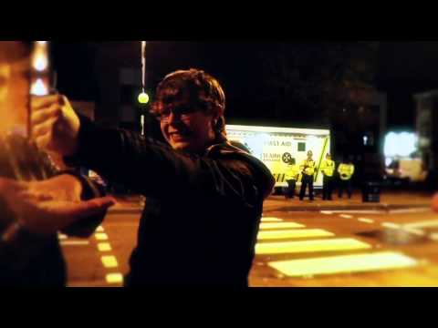 CLOCKWORK MAGICK TV - Street Hypnosis as the police watch on!!