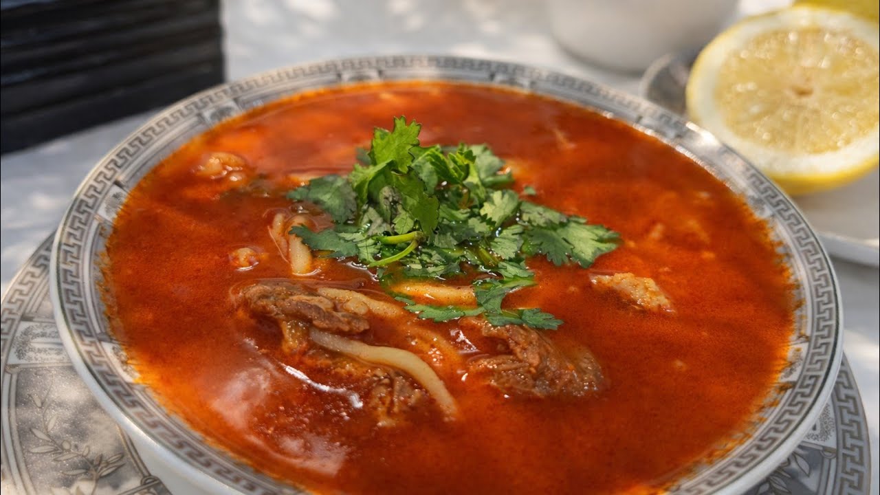 شربة مقطفة على قانيها بريحة وطعم زمان مع السري لي يخليه تقطر بالبنة (شربة فارميسال/شعيرية)