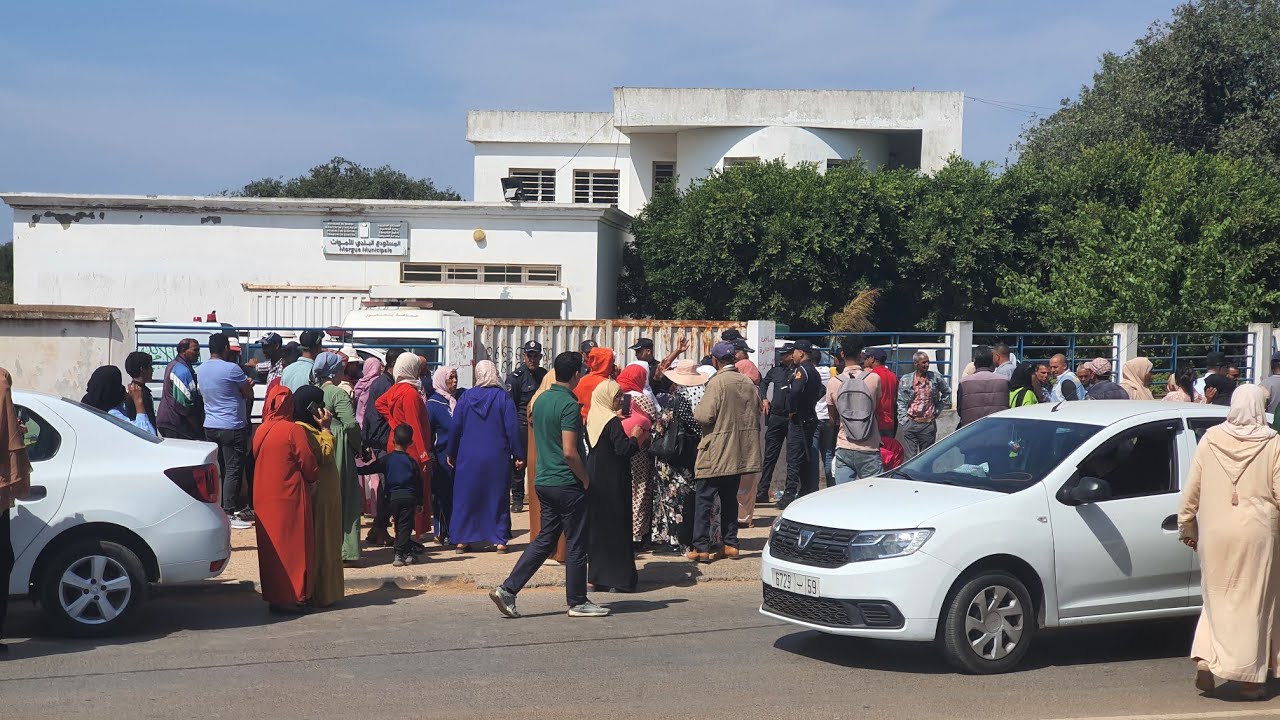 التبوريشة فلحظة نقل ضحايا فاجعة الماحيا الفاسد من مستودع الأموات بعد موتهم في الفاجعة