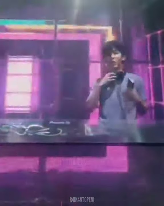 Dark Blue Kiss Intro - Newwie Parody