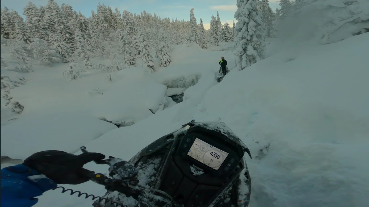 Polaris Khaos 9R 146 Bäckravins Körning Och Blue Bird!