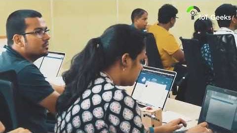 IoT Geeks - Artificial Intelligence Yourself (AIY) with Google Voice Kit