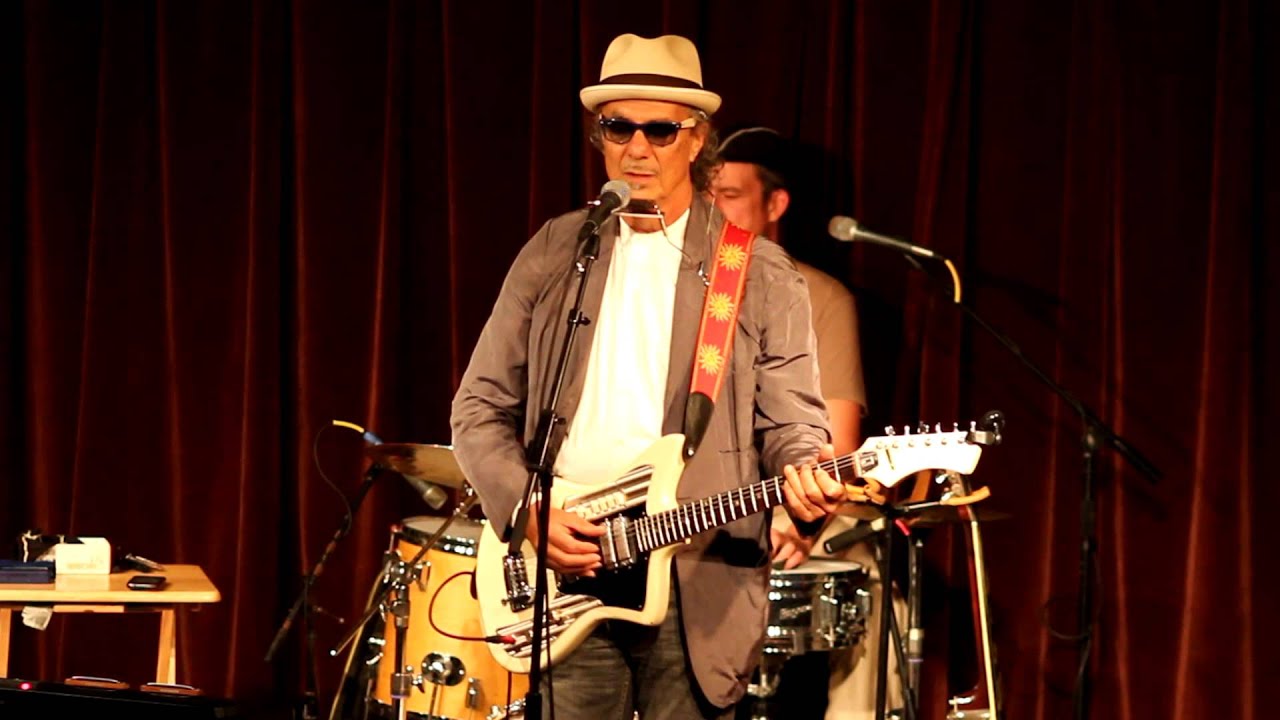 Johnny Nicholas 1