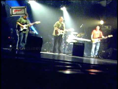 Paul McCartney Tribute Band from Peru - Rockestra ...