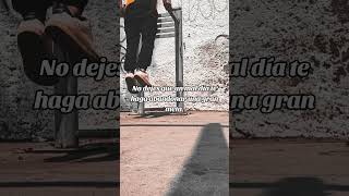 No dejes que un mal día te haga abandonar una gran meta #cambiofisico #masculinidad #hombres #frases
