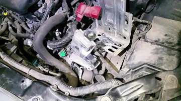 Nissan Qashqai J10 MR20DE Замена масла в вариаторе.