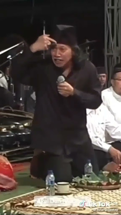 alat utama menjadi orang islam adalah akal/pikiran #nasehat #caknun #sinaubareng #emhaainunnajib
