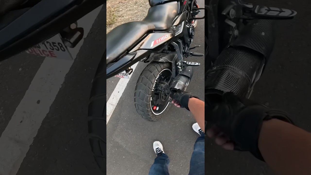 SC project Vs Akrapovic R1M Loud Full System Exhaust #n160 #r15 #yamaha #bajaj #youtubeshorts