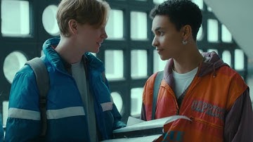 Fynn and Steve in School | Cassandra (Ep 2)