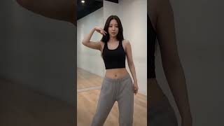 Smooth & Elegant Dance | Korean Model Studio Session