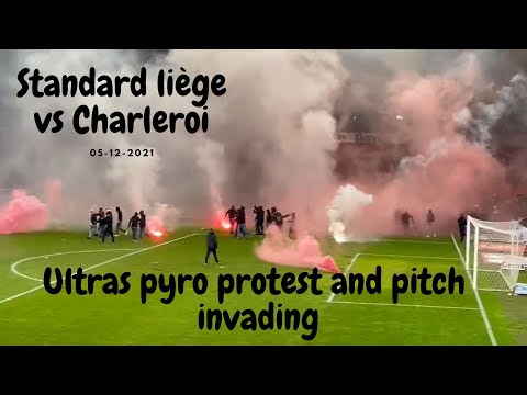 Standard liège vs Charleroi! Standard liège fans protest with pyro and pitch invading! suspended!