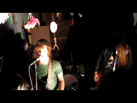 Broncho - I Don't Really Wanna Be Social