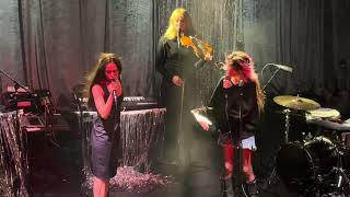 Download Lagu smerz - you got time and I got money (with sky ferreira) [live at the regent los angeles] MP3