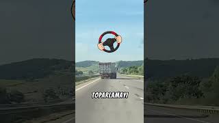 Koca Tır Kağıt Gibi Savruldu! Neler Olduğunu İzle #shorts #kaza #trafik