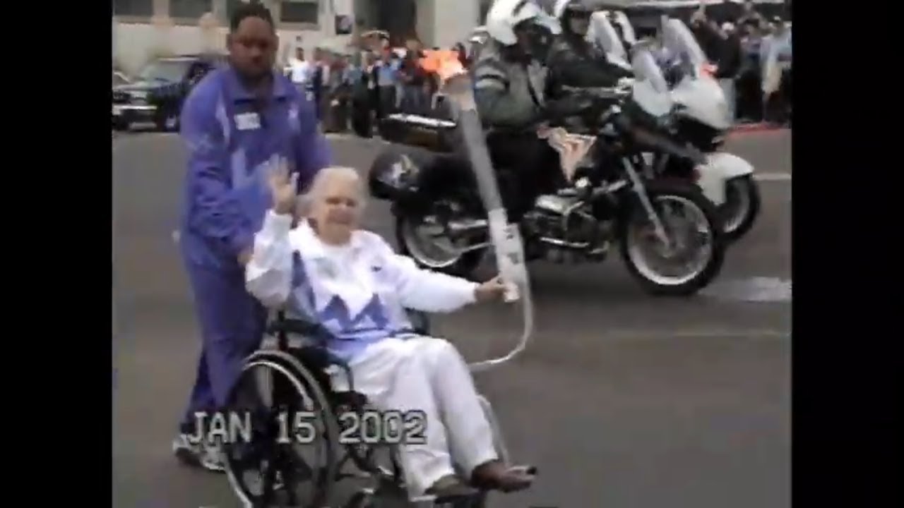 2002 Olympic Torch's Flame in HUGE Parade with POLICE ESCORT (January 15, 2002) | Home Video