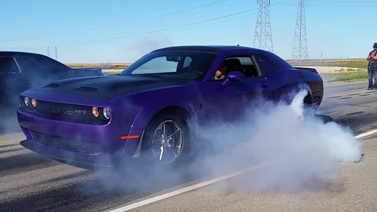 Hellcat Mini Tub Big HP Big Tires