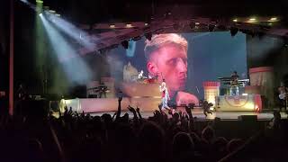 Machine Gun Kelly Sick and tired, F*ck You, Goodbye, and loco Live Westfair Amphitheatre