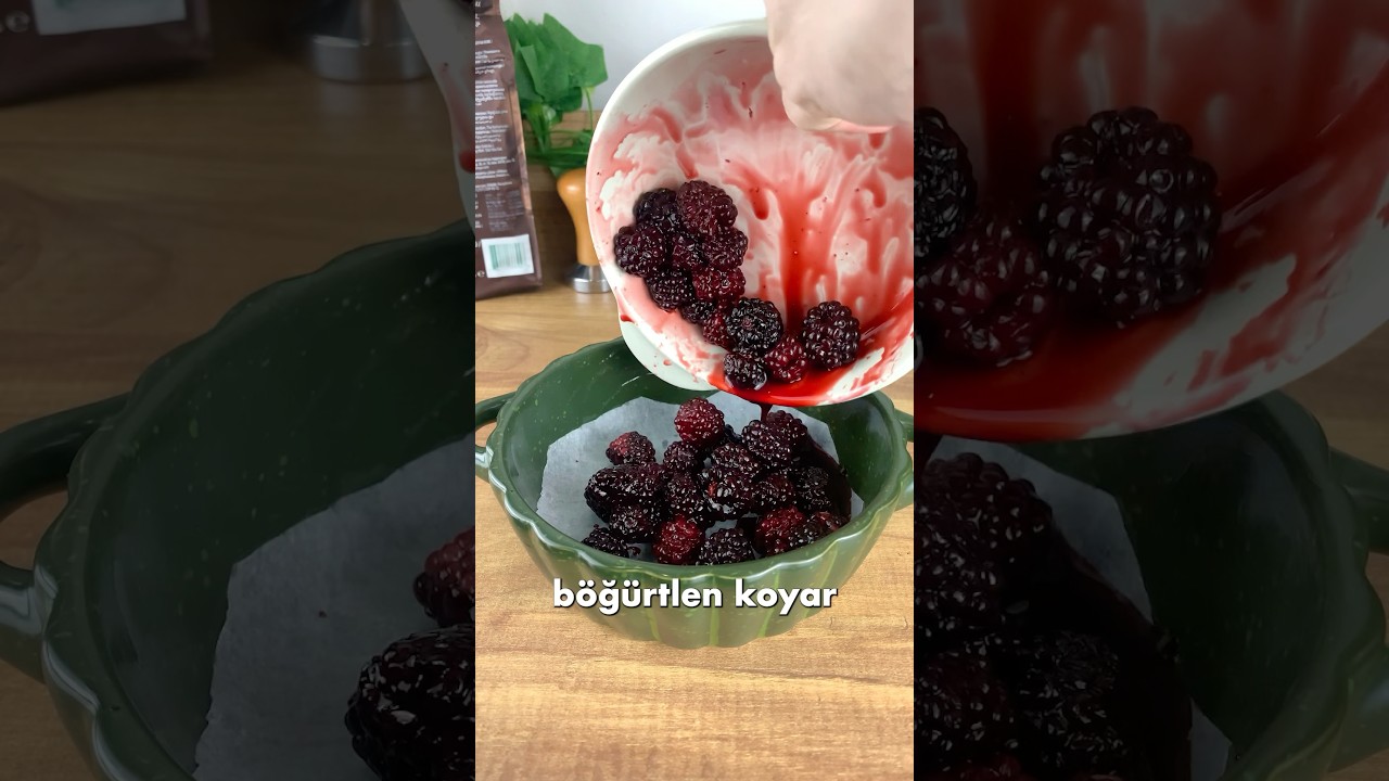 Ters Dönmüş Böğürtlenli Kek Tarifi #keşfet #keşfetteyiz #keşfetedüş #keşfetbeniöneçıkar #fypシ #fyp