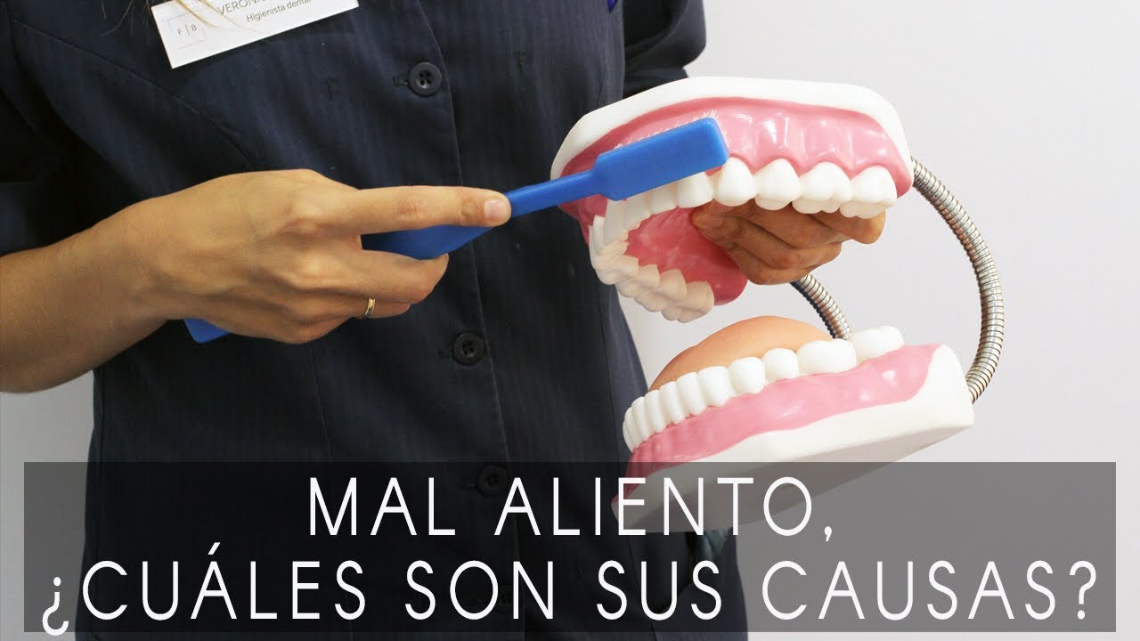 la mucosidad en la garganta causa mal aliento
