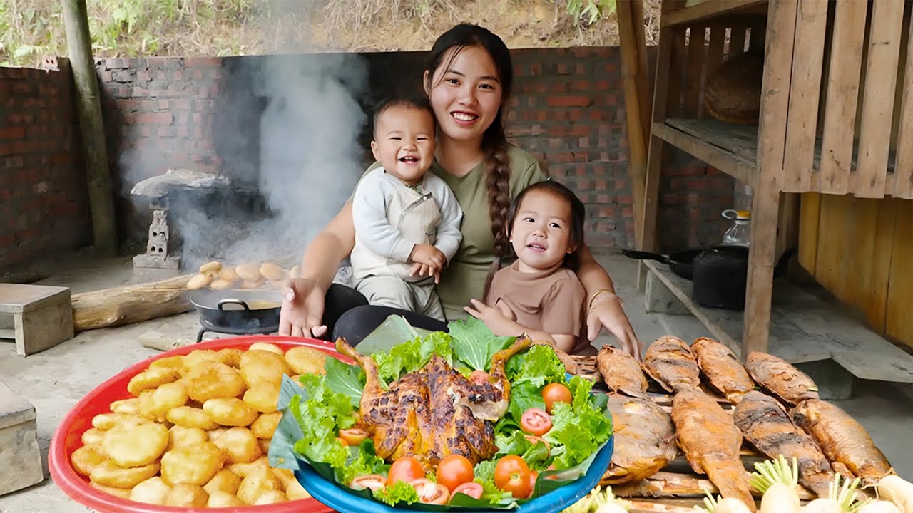 How to make Puff frying cake, Charcoal grilled chicken & Smoked fish - Duong cooking | Village Life