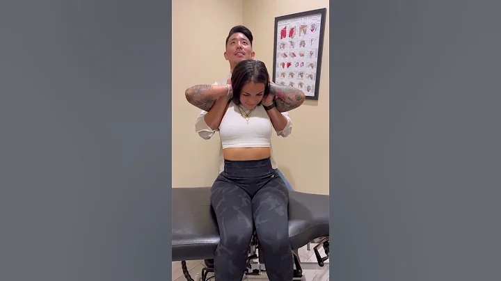 Super *Satisfying* Mid Back Crack