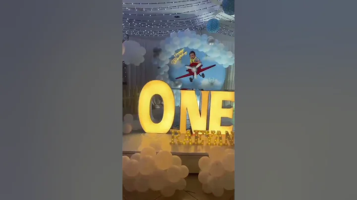 Hot air balloon themed birthday decoration  #balloondecoration #eventplannertirunelveli #1stbirthday