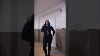 GITANA GUAPA ROMPIÉNDOLA CON SU BAILE 💃❤️‍🔥🔥😍 #duende #lentejas #gypsy #flamenco #arteflamenco #kalo