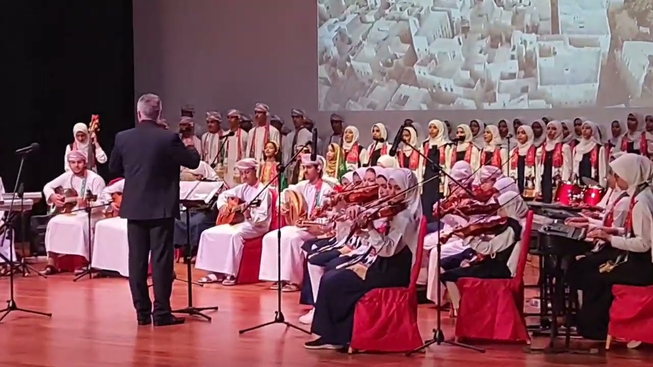 وتجلت لي عمان من حفل العيد الوطني بمحافظة الداخلية