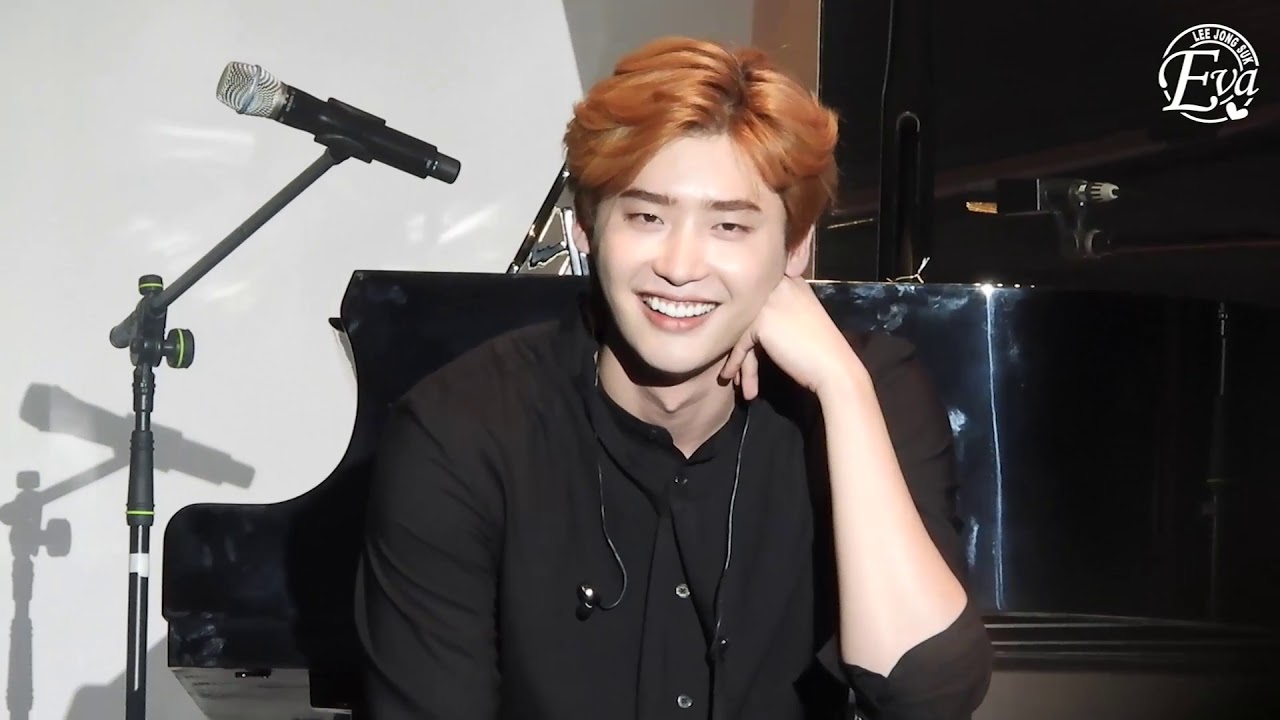 180901 Lee Jong Suk 'Pit-A-Pat' Fanmeeting in Seoul - Photo Time