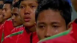 Timnas menangis saat nyanyikan lagu INDONESIA raya saat melawan camboja 2-0