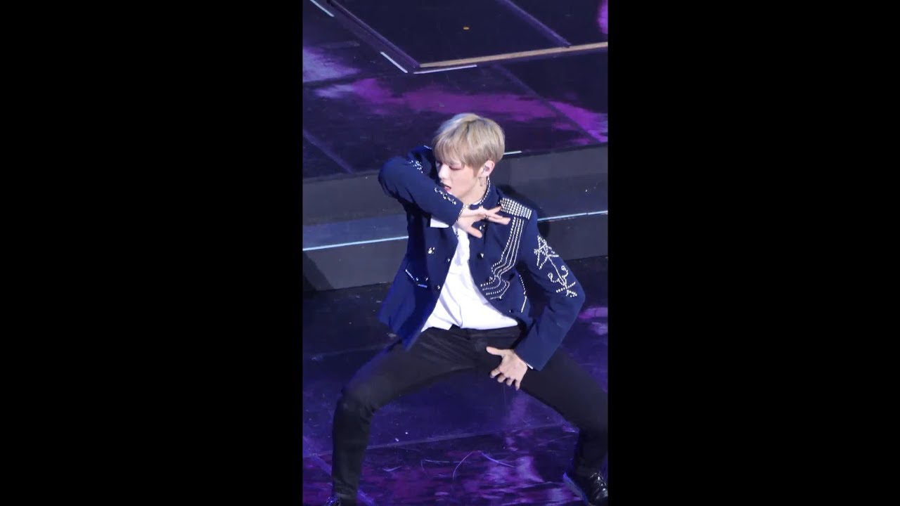 180214 워너원(Wanna One) 에너제틱 (Energetic) [강다니엘] KANG DANIEL 직캠 Fancam (2018 가온차트어워드) by Mera