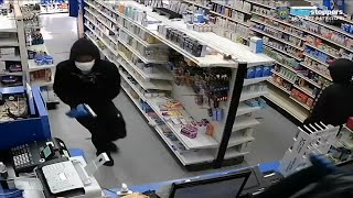 Three suspects try to rob Brooklyn pharmacy at gunpoint: NYPD